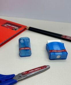 Etiquetas Adesivas Personalizadas: Uma explosão de cores e designs encantadores para personalizar o material escolar dos pequenos.